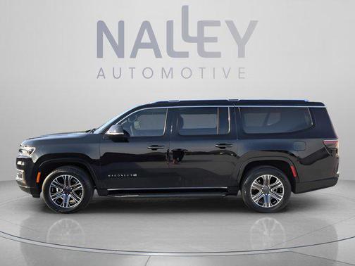 Diamond Black Crystal Pearlcoat 2023 Jeep Wagoneer L Series II 4x4