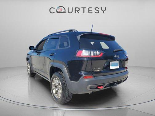 2020 Jeep Cherokee Trailhawk