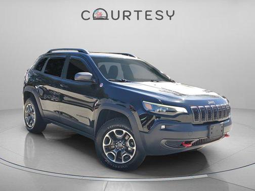 2020 Jeep Cherokee Trailhawk