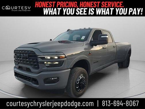 2026 RAM 3500 Limited Crew Cab 4x4 8' Box