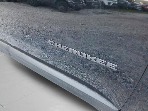 2026 Jeep Cherokee Limited