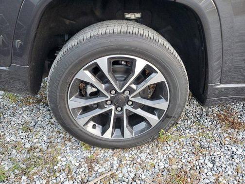 2025 Jeep Grand Cherokee L Overland