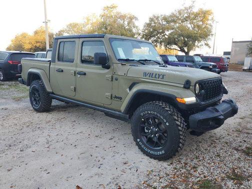 2026 Jeep Gladiator Willys 4x4