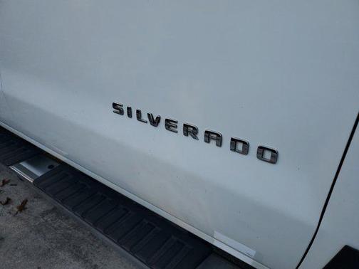 2018 Chevrolet Silverado 1500 Custom