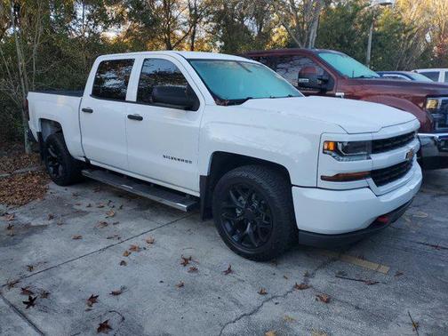 2018 Chevrolet Silverado 1500 Custom