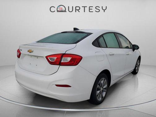 2019 Chevrolet Cruze LS