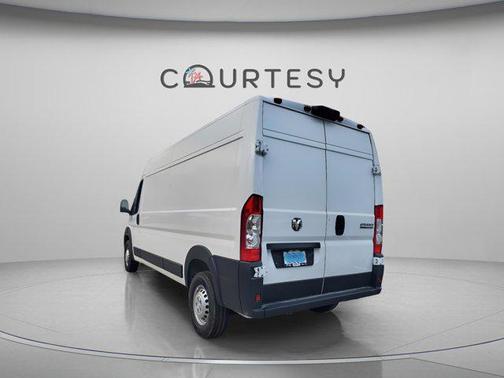 2026 RAM ProMaster 2500 Tradesman