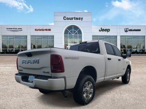 2025 RAM 2500 Big Horn Crew Cab 4x4 6'4' Box