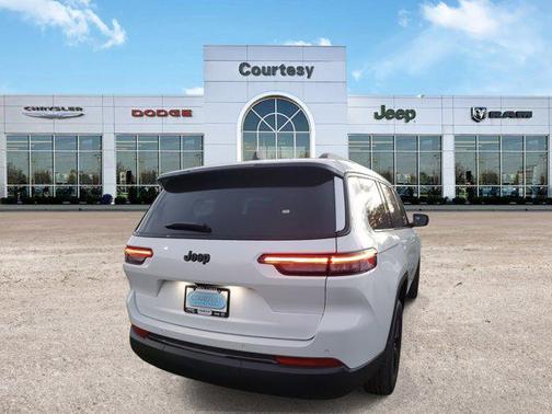 2025 Jeep Grand Cherokee L Altitude