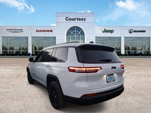 2025 Jeep Grand Cherokee L Altitude