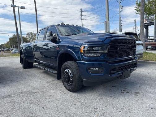 2023 RAM 3500 Limited Crew Cab 4x4 8' Box