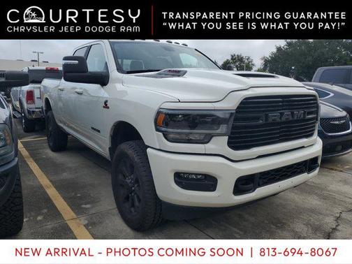 2023 RAM 2500 Laramie Crew Cab 4x4 6'4' Box