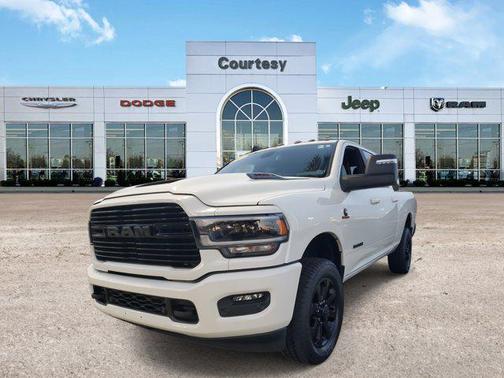 2023 RAM 2500 Laramie Crew Cab 4x4 6'4' Box