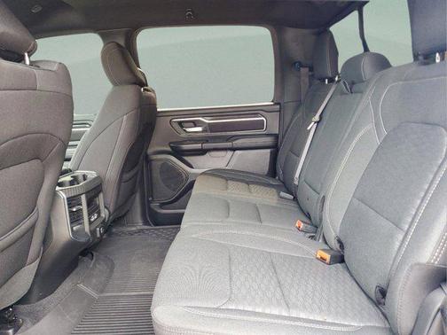 Hydro Blue Pearlcoat 2025 RAM 1500 Big Horn/Lone Star