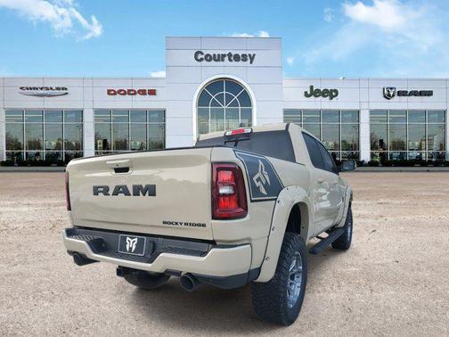 2025 RAM 1500 Big Horn/Lone Star