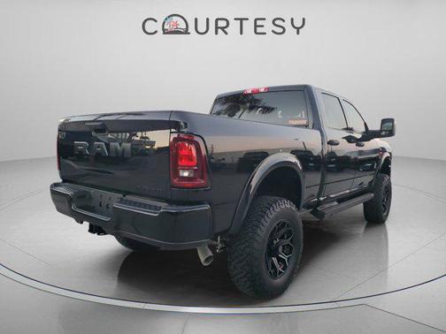 2025 RAM 2500 Big Horn Crew Cab 4x4 6'4' Box