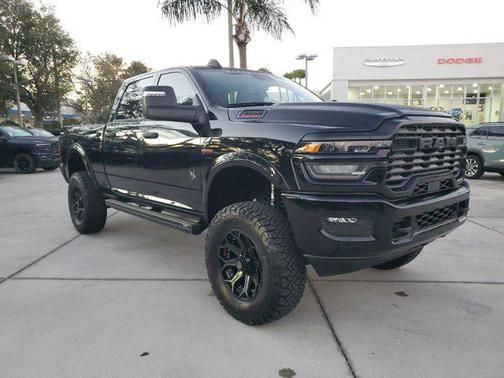 2025 RAM 2500 Big Horn Crew Cab 4x4 6'4' Box