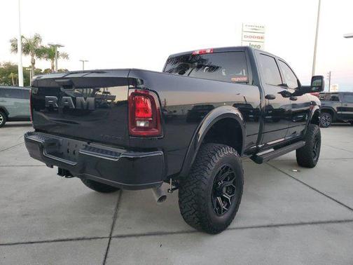 2025 RAM 2500 Big Horn Crew Cab 4x4 6'4' Box