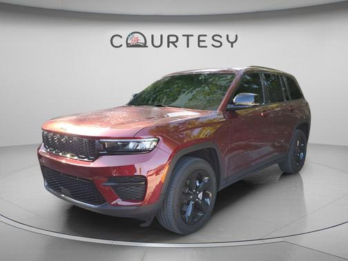 Velvet Red Pearlcoat 2025 Jeep Grand Cherokee Altitude