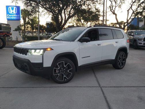 2026 Jeep Cherokee Overland