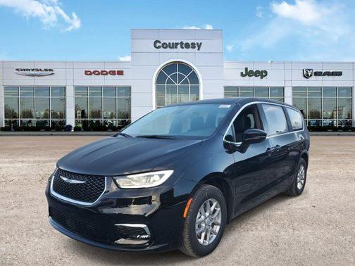 2025 Chrysler Pacifica L