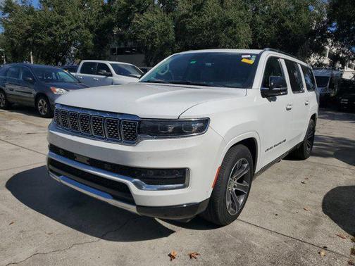 2023 Jeep Grand Wagoneer L 4x4
