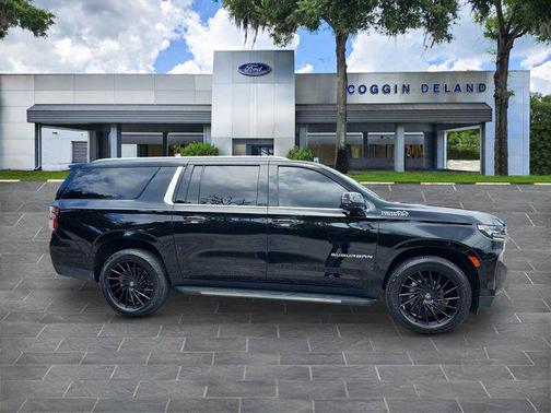 2022 Chevrolet Suburban 4WD High Country