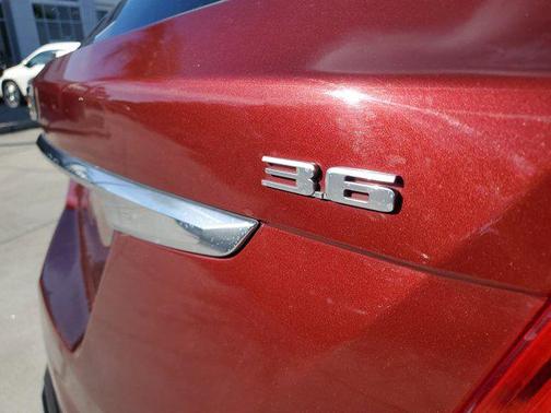 2017 Cadillac XT5 Base