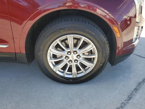 2017 Cadillac XT5 Base