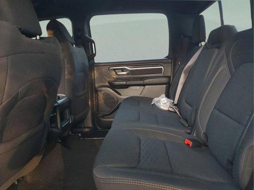Bright White Clearcoat 2026 RAM 1500 Big Horn/Lone Star