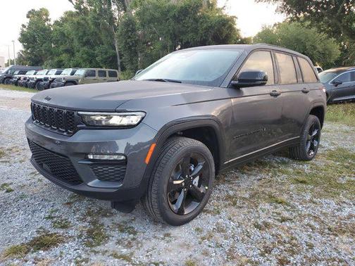 2025 Jeep Grand Cherokee Limited X