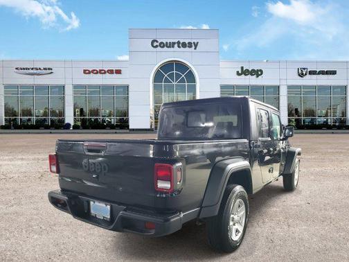 2023 Jeep Gladiator Sport S