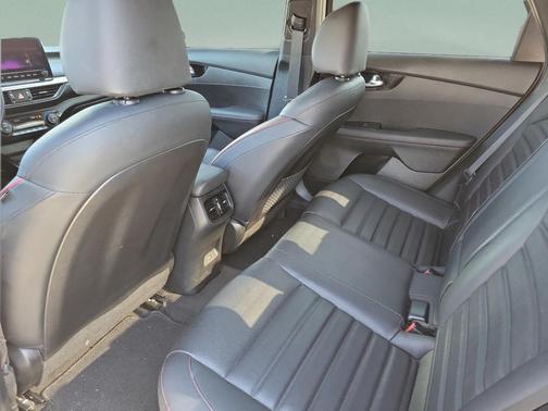 Gravity Gray 2023 Kia Forte GT