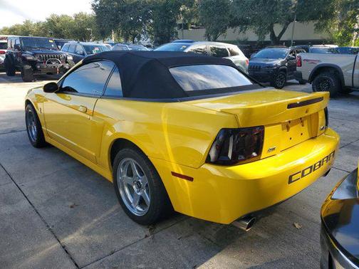 2004 Ford Mustang SVT Cobra