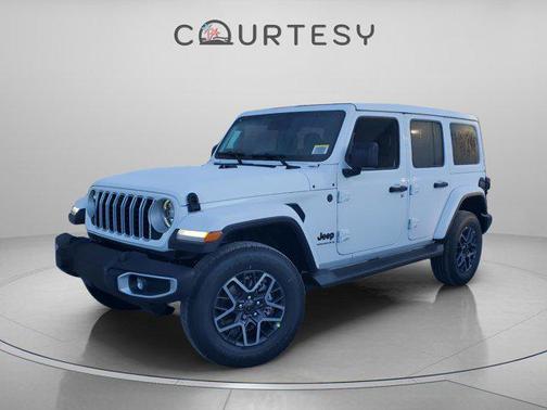 2026 Jeep Wrangler 4-Door Sahara 4x4