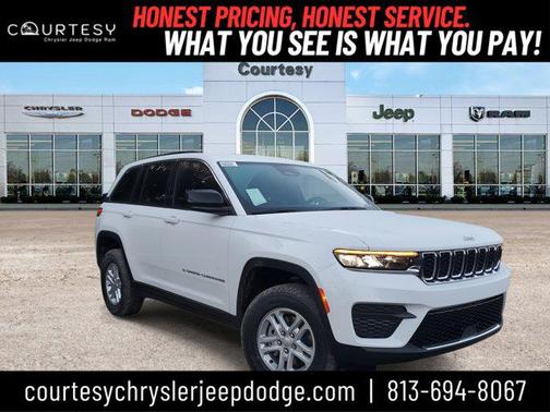 2025 Jeep Grand Cherokee Laredo