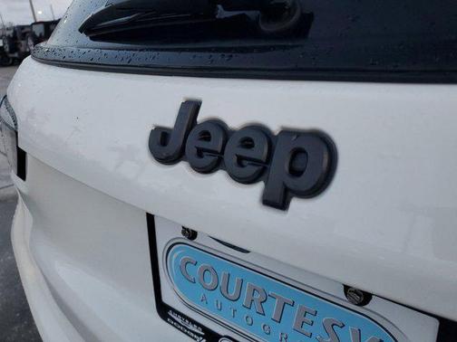 2021 Jeep Compass 80th Special Edition