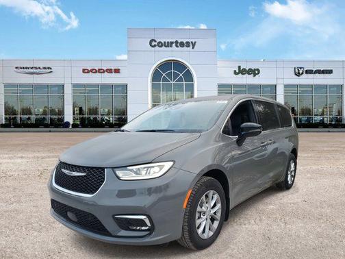 2025 Chrysler Pacifica L