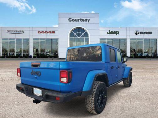 2025 Jeep Gladiator Nighthawk