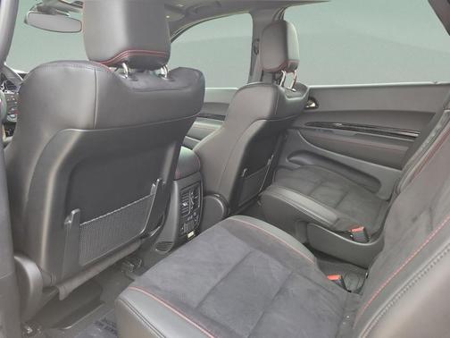 DB Black Clearcoat 2026 Dodge Durango GT Premium AWD HEMI V8