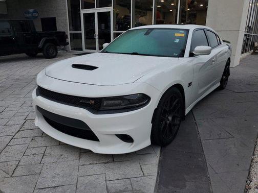 2017 Dodge Charger R/T Scat Pack