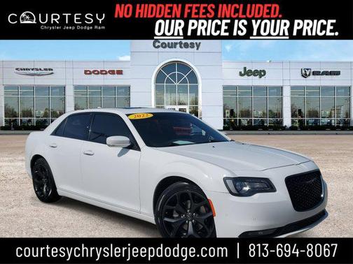 2022 Chrysler 300 S