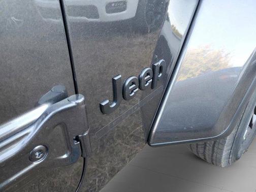 2026 Jeep Gladiator Sport S