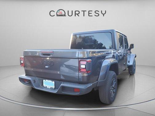 2026 Jeep Gladiator Sport S