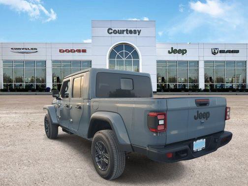 2026 Jeep Gladiator Sport S