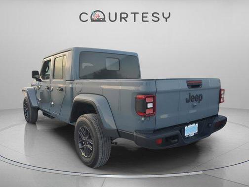 2026 Jeep Gladiator Sport S