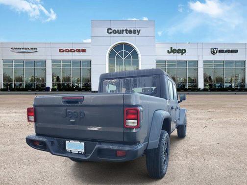 2025 Jeep Gladiator Sport