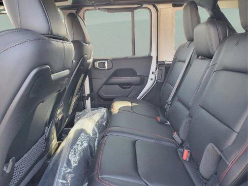 Bright White Clearcoat 2026 Jeep Wrangler 4-Door Moab 392 4x4