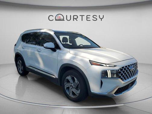 Quartz White 2022 Hyundai SANTA FE SEL 2.4