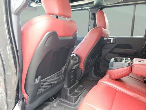 2024 Jeep Wrangler Rubicon 392